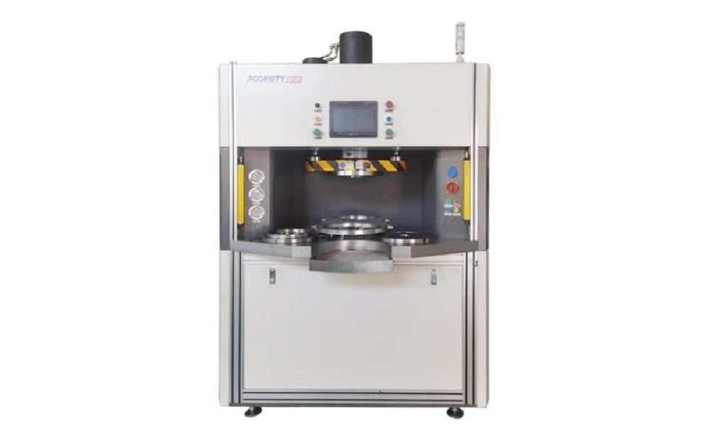 高速磨粒流去毛刺技术在 3C 产品微小零